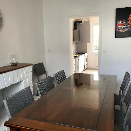 Manava - Grande Maison Avec Jardin En Centre * Valognes